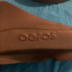 OOFOS Women's Sandals - Black